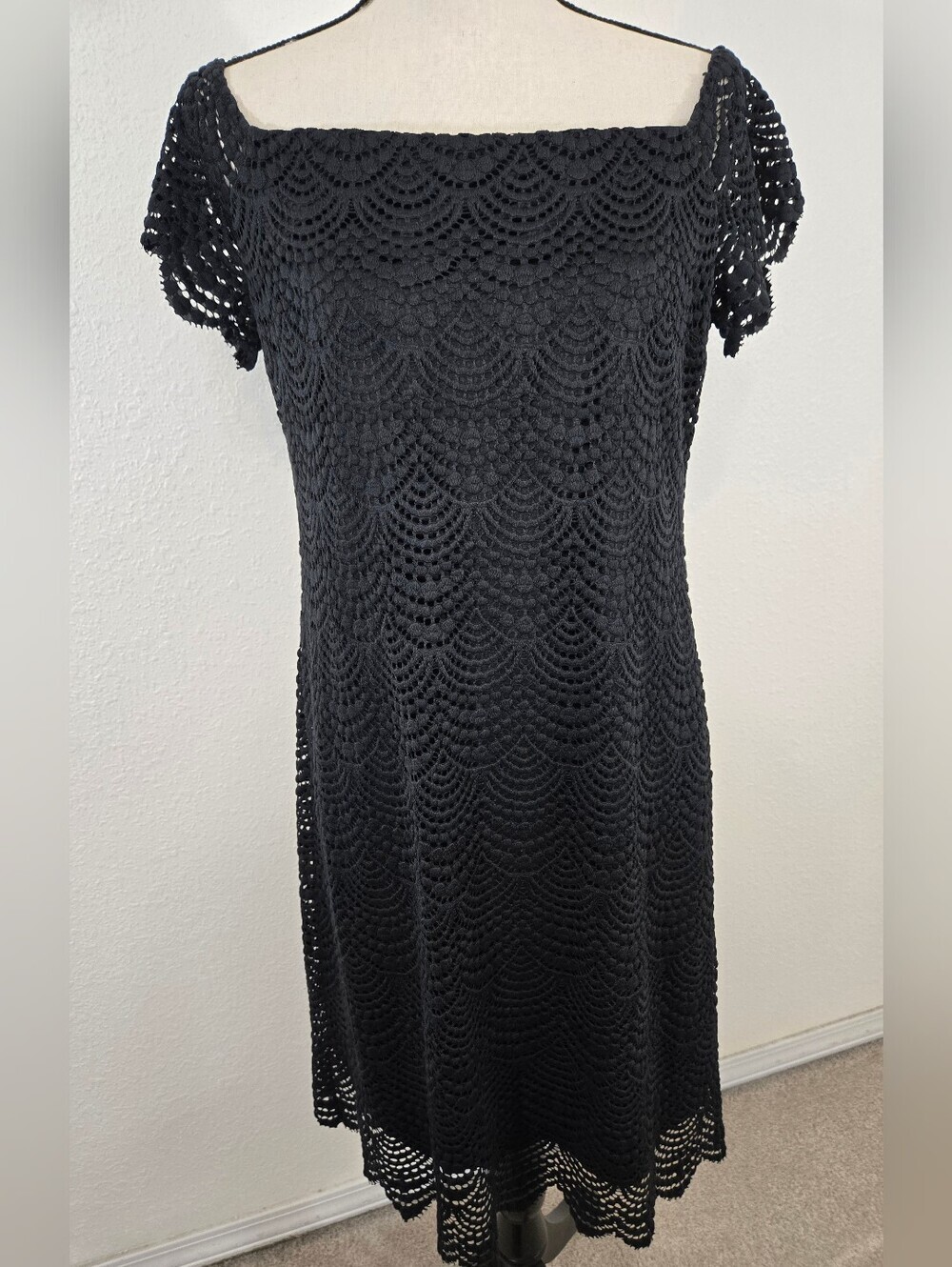 Lilly Pulitzer Black Jade Lace Off Shoulder Dress Polished Formal Black Tie, L